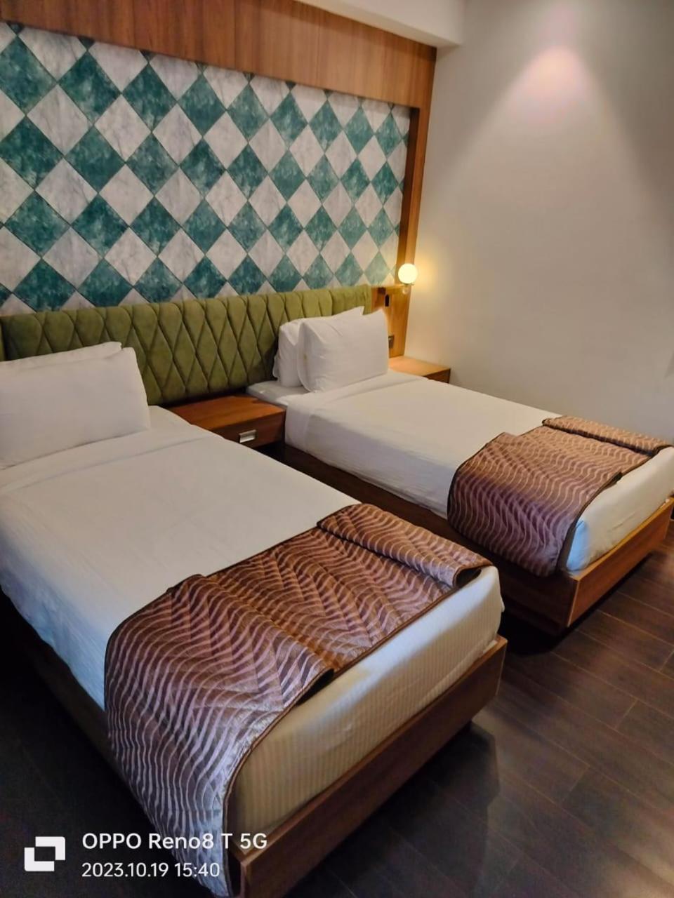 Mandarin Sky Hotel Kannur ภายนอก รูปภาพ