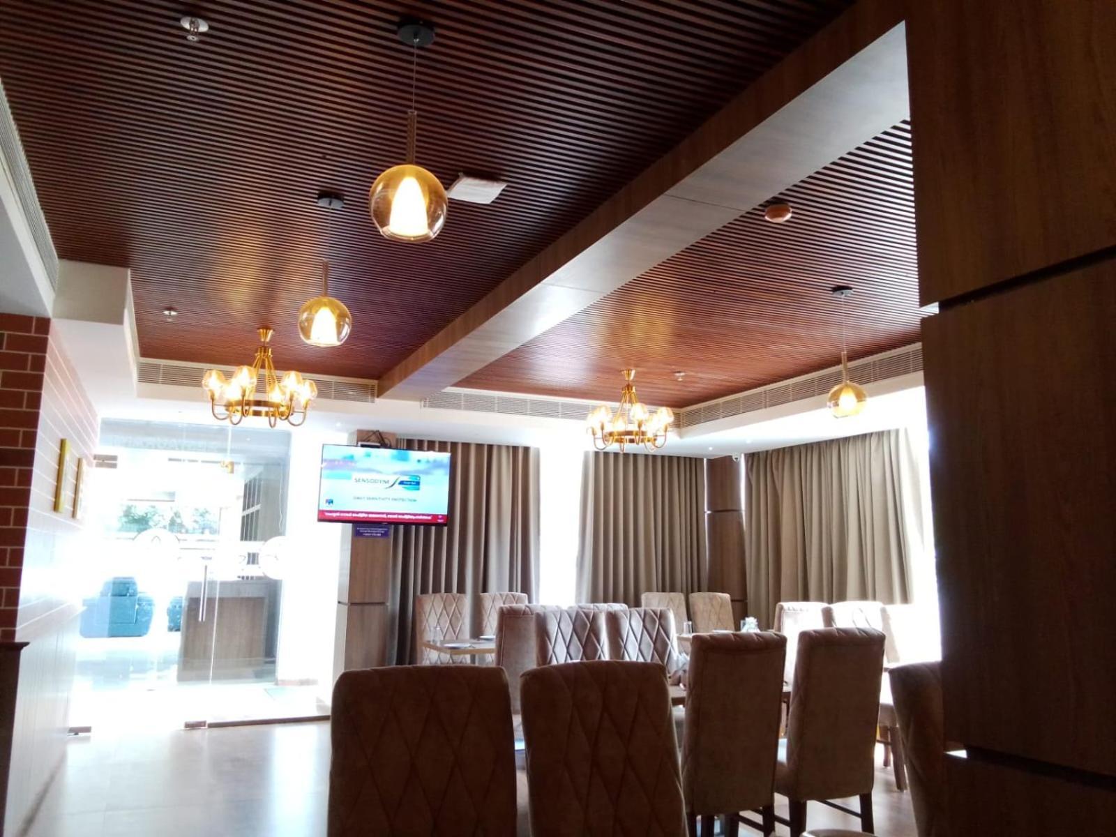Mandarin Sky Hotel Kannur ภายนอก รูปภาพ